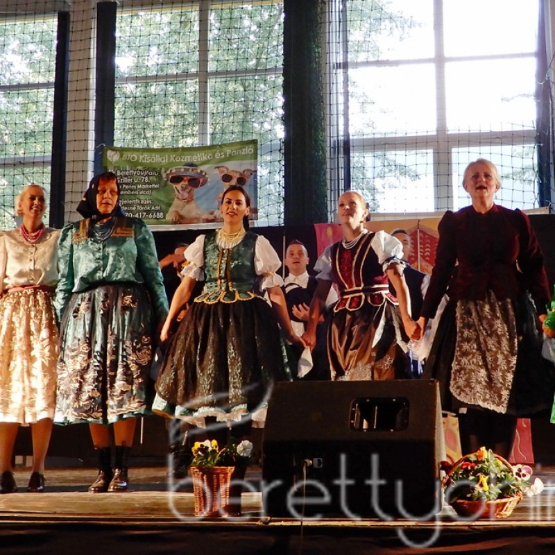 Kovács Kati koncertezett az időseknek 40